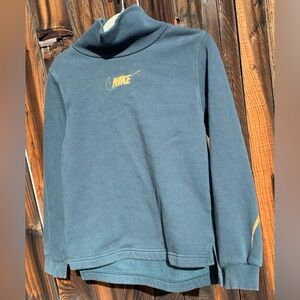 Nike Sportswear Club Fleece Big Kids' Long-Sleeve Funnel-Neck Sweatshirt